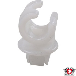PartzBiz CE 1180150500 - Clip for bonnet post PartzBiz CE 1180150500 - Clip for bonnet post