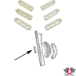PartzBiz CE 8189813010 - Rear window defroster vent trim set