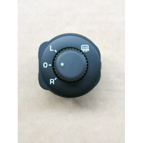 PartzBiz CE: SL5JB959565-Mirror Adjustment Switch SL5JB959565 PartzBiz CE: SL5JB959565-Mirror Adjustment Switch SL5JB959565