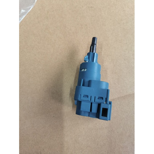 PartzBiz CE: SL6Q0927189-OE-Brake Light Switch SL6Q0927189-OE