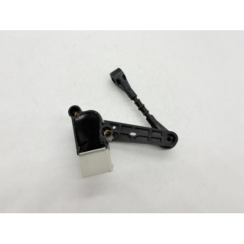 PartzBiz CE: SLLR023649-เซ็นเซอร์ปรับระดับไฟหน้า SLLR023649 PartzBiz CE: SLLR023649-เซ็นเซอร์ปรับระดับไฟหน้า SLLR023649