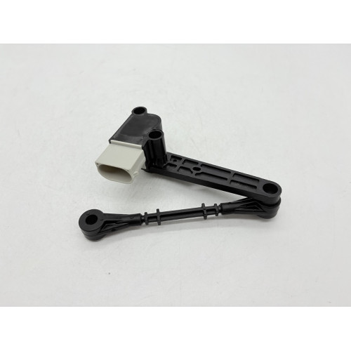 PartzBiz CE: SLLR023650-Front Headlight Level Sensor SLLR023650 PartzBiz CE: SLLR023650-Front Headlight Level Sensor SLLR023650