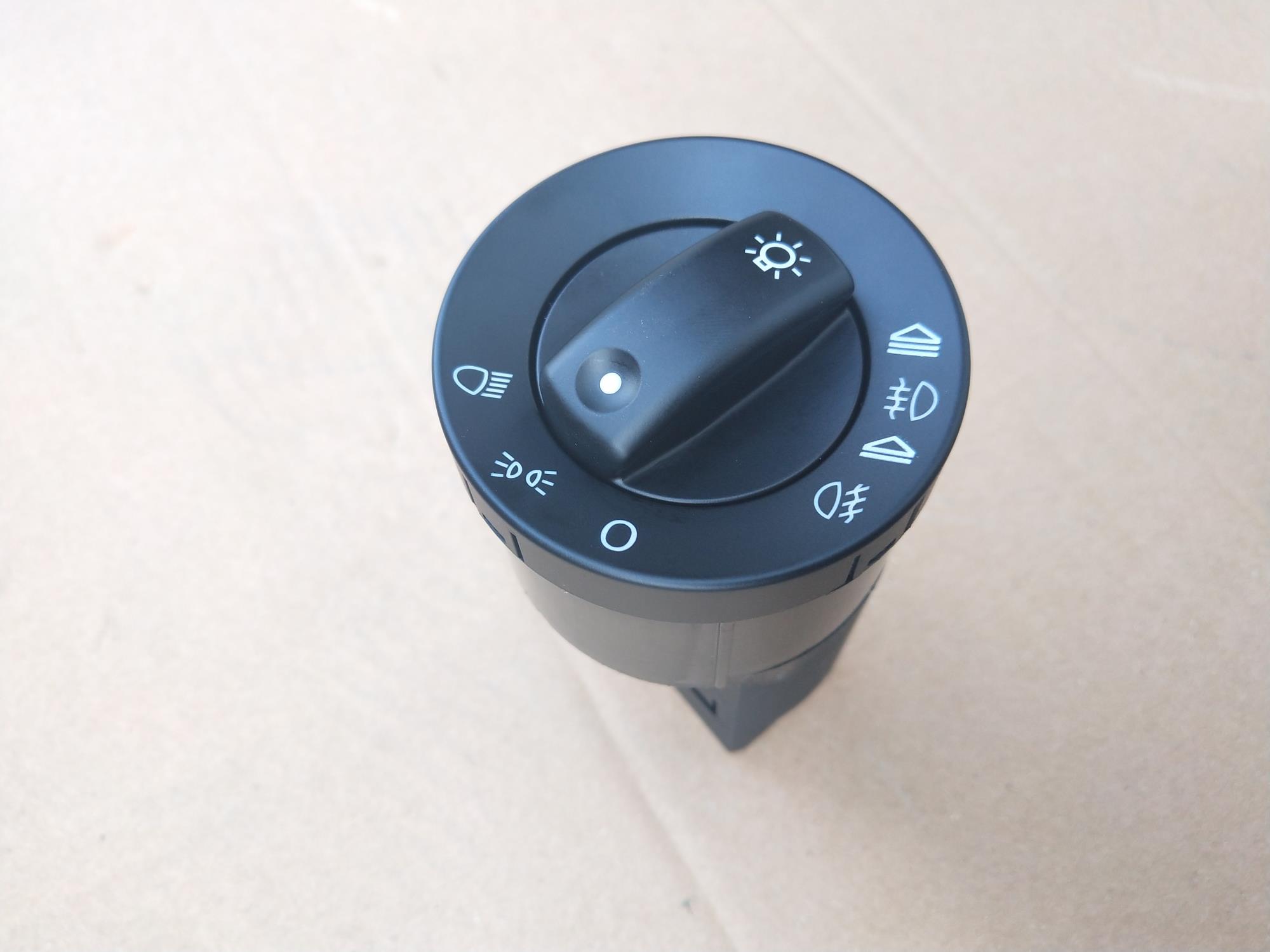PartzBiz CE: SL8E0941531A-Headlight Switch SL8E0941531A PartzBiz CE: SL8E0941531A-Headlight Switch SL8E0941531A