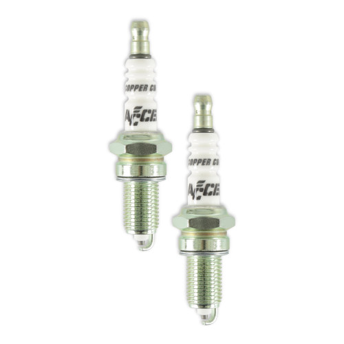 PartzBiz CM: 2418-SPARK PLUG 2-DISPLAY MC #882 PartzBiz CM: 2418-SPARK PLUG 2-DISPLAY MC #882