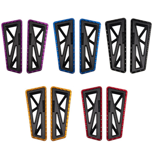 PartzBiz HD: 19041475-Flying Rider Stretched Floorboards For Harley Softail 2018+ Fat Boy/Heritage Classic/Deluxe/Slim - Gold