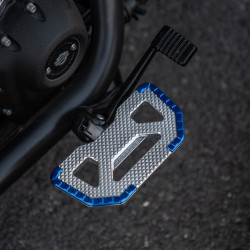 PartzBiz HD FT-F1BB-GLD - Hoprousa Brass Gold Red Blue Driver Footboard Floorboards Footrests Chopper Bobber Hollow-out Diamond For Harley Davidson 2018-2023 Softail Standard Street Bob Low Rider S/ST Breakout - Gold PartzBiz HD FT-F1BB-GLD - Hoprousa Brass Gold Red Blue Driver Footboard Floorboards Footrests Chopper Bobber Hollow-out Diamond For Harley Davidson 2018-2023 Softail Standard Street Bob Low Rider S/ST Breakout - Gold