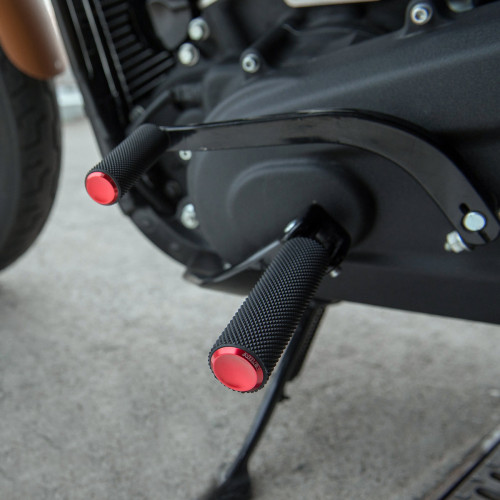 PartzBiz HD: 3485717-Arlen Ness Rubber Footpegs Male Red Knurled Pair Driver Harley Softail 18+