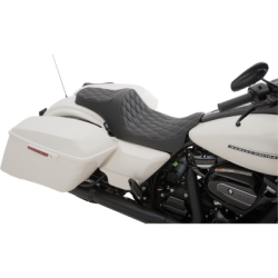 PartzBiz HD 0801-1436 - Predator III Slip Stop Seat Smooth Black Vinyl Foam Core 2008+ Harley Touring PartzBiz HD 0801-1436 - Predator III Slip Stop Seat Smooth Black Vinyl Foam Core 2008+ Harley Touring