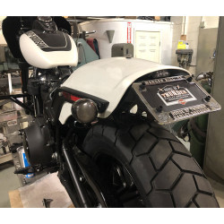 PartzBiz HD LPRK18FB - Bung King 2018+ ชุดย้ายป้ายทะเบียน Fat Bob M8 Softail