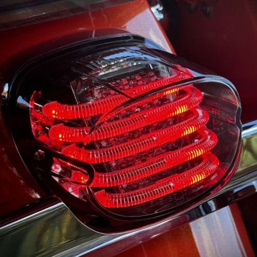 PartzBiz HD: -ไฟท้าย Dynamics ProBeam Red Squareback แบบไม่มีไฟป้ายทะเบียน Harley PartzBiz HD: -ไฟท้าย Dynamics ProBeam Red Squareback แบบไม่มีไฟป้ายทะเบียน Harley