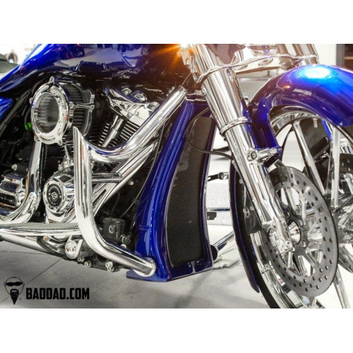 PartzBiz HD: 4422972-Bad Dad Race Series Chin Spoiler Raw for 16"-30" Wheels Harley Touring 17-Up