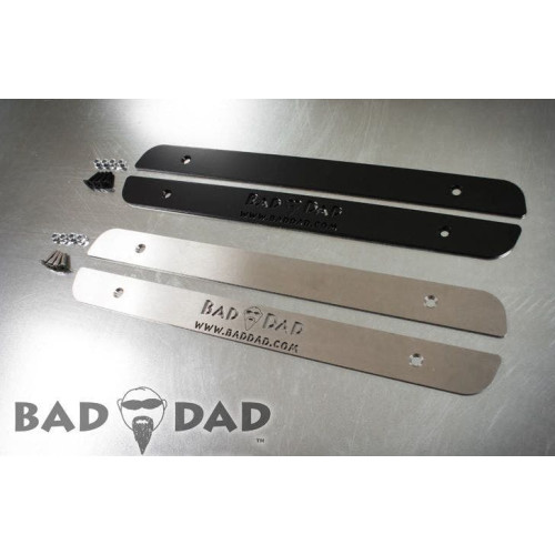 PartzBiz HD: 4422907-แผ่นกันกระแทกกระเป๋าข้าง Bad Dad Stretched - สีดำ