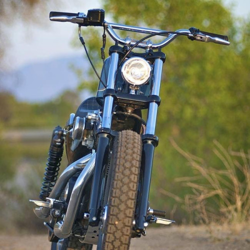 PartzBiz HD: 4422231-Biltwell 6016-2016 1 ” Moto Smooth Slotted Black แฮนด์บาร์ Harley Metric 0601-5135 06015135 davidson sx650 shadow virago vulcan intruder bobber chopper motorcycle