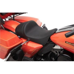 PartzBiz HD DS08011250 - Drag EZ-On Predator 2-Up Forward Low Solo Seat Black Vinyl Harley FLH/T 08-Up 0801-1250 08011250 Harley-Davidson Electra Glide Road Glide Road King Street Glide Tri Glide FLHT FLHR FLTR FLHX