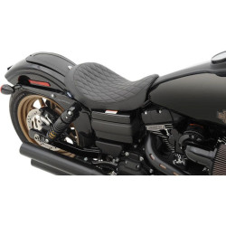 PartzBiz HD DS08030547 - Drag Solor Reflective Solo Low Diamond Stitch Seat for Harley Dyna FXD 06-17 | 0803-0547