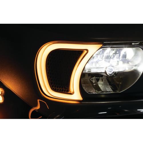 PartzBiz HD: 4413191-Kuryakyn 2947 Tracer Headlight Vent LED Accents Smoke Lens Harley Road Glide 15-Up PartzBiz HD: 4413191-Kuryakyn 2947 Tracer Headlight Vent LED Accents Smoke Lens Harley Road Glide 15-Up