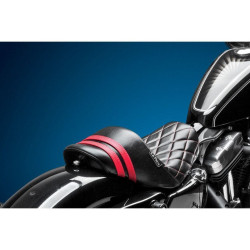 PartzBiz HD LPLK-416DMRED - เบาะนั่งสปอยเลอร์ Le Pera Stubs พร้อมแถบสีแดงและ Diamond 4 Harley 04-06/10-22 XL Models | LK-416DMRED PartzBiz HD LPLK-416DMRED - เบาะนั่งสปอยเลอร์ Le Pera Stubs พร้อมแถบสีแดงและ Diamond 4 Harley 04-06/10-22 XL Models | LK-416DMRED