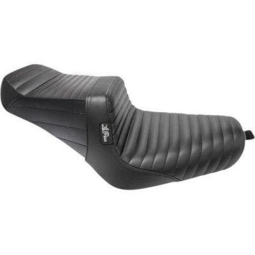PartzBiz HD: 4410975-Le Pera Tailwhip เบาะจีบสีดำ 4 รุ่น Harley 10-22 XL | แอลเค-586PT