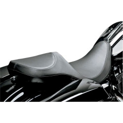 PartzBiz HD LPLK-817SV - Le Pera Smooth Stitch Super Villain 2-Up Seat สำหรับ Harley Touring FLH/T 08-15 | เลอ เปอร่า
