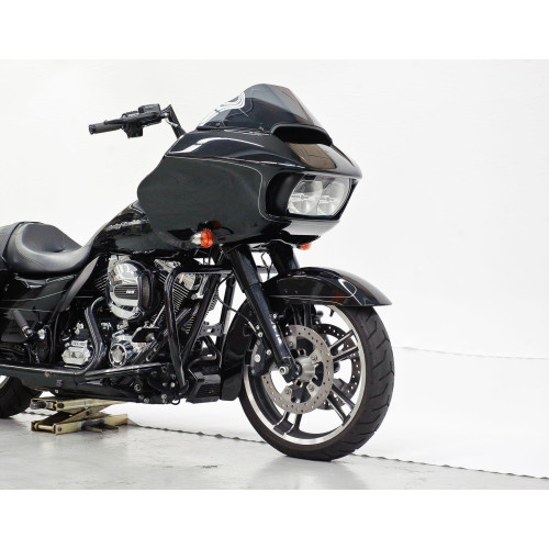 PartzBiz HD: 4409796-MC Baggers ขายึดแฟริ่ง Road Glide FLTR Stock Wheel 15-Up FM15-A