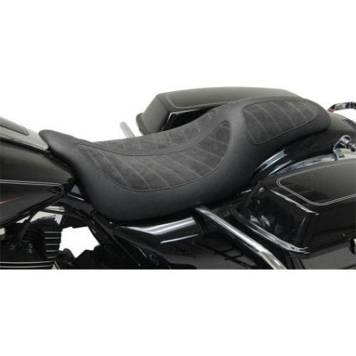 PartzBiz HD: 4408601-Mustang Fred Kodlin Signature Series Black 1 ชิ้น 2 ขึ้นไปสำหรับ Harley FLH/T | 76292 PartzBiz HD: 4408601-Mustang Fred Kodlin Signature Series Black 1 ชิ้น 2 ขึ้นไปสำหรับ Harley FLH/T | 76292