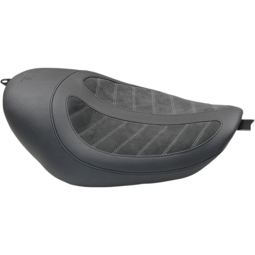 PartzBiz HD: 4408493-Mustang Fred Kodlin Signature Series Solo สีดำ Seat 4 Harley 04-06 10-21 XL | 76295