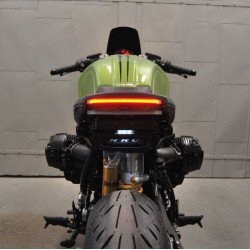 PartzBiz HD TR578882 - New Rage Cycles R9T-BOBBER ชุดอุปกรณ์กำจัดบังโคลนพร้อมไฟ LED 16-18 BMW R NineT การอัพเกรดใหม่ที่ดีที่สุด สัญญาณไฟเลี้ยว ไฟเบรกแบบกำหนดเอง Bobber 578767