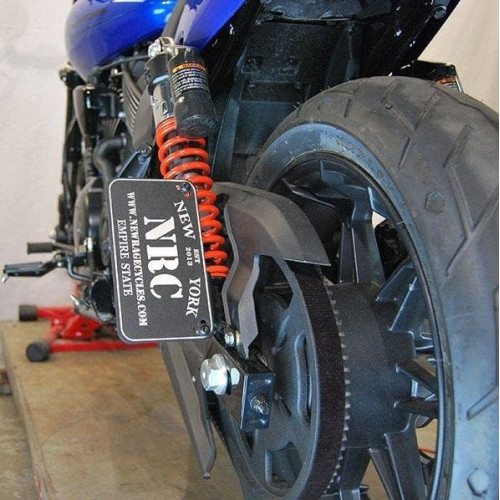 PartzBiz HD: 4408133-ชุดติดตั้งป้ายทะเบียน New Rage Cycles SROD-SIDE พร้อม LED 12-17 Harley Street Rod