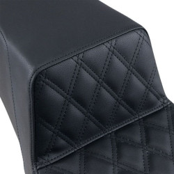 PartzBiz HD DS08011096 - Saddlemen สีดำ Front Lattice Stitch LS Diamond Step Up Seat Harley FLH 97-07 | 897-06-172 PartzBiz HD DS08011096 - Saddlemen สีดำ Front Lattice Stitch LS Diamond Step Up Seat Harley FLH 97-07 | 897-06-172