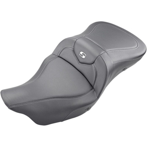 PartzBiz HD: 4403809-Saddlemen คาร์บอนไฟเบอร์ Extended Reach อุ่นแผนที่โซฟาที่นั่ง Harley Touring 08-Up ใหม่ที่ดีที่สุด bagger dresser ที่นั่งอัพเกรดเปลี่ยน