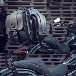 PartzBiz HD DS35150172 - Saddlemen CD1750 Black Sissy Bar Bag Harley or Metric Universal Fit 3515-0172 35150172 PartzBiz HD DS35150172 - Saddlemen CD1750 Black Sissy Bar Bag Harley or Metric Universal Fit 3515-0172 35150172