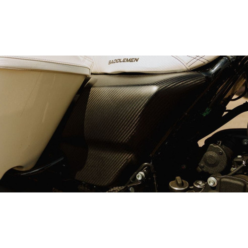 PartzBiz HD: 4403146-Slyfox SLY-003 ฝาครอบด้านข้างคาร์บอนไฟเบอร์สีดำเงา Harley FLH/T 14-Up 0520-3013 05203013 น้ำหนักเบาที่ดีที่สุดสำหรับประสิทธิภาพ bagger davidson electra street แผนที่ glide king