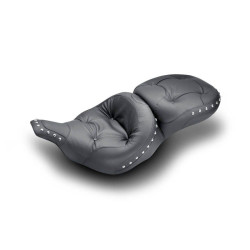 PartzBiz HD MD75570 - Mustang Regal Style Chrome Studs One Piece Ultra Touring Seat 97-07 FLHT FLTR | 75570 PartzBiz HD MD75570 - Mustang Regal Style Chrome Studs One Piece Ultra Touring Seat 97-07 FLHT FLTR | 75570