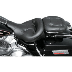 PartzBiz HD MD75537 - Mustang Regal Style No Studs One Piece Ultra Touring Seat 97-07 FLHT FLTR | 75537 PartzBiz HD MD75537 - Mustang Regal Style No Studs One Piece Ultra Touring Seat 97-07 FLHT FLTR | 75537