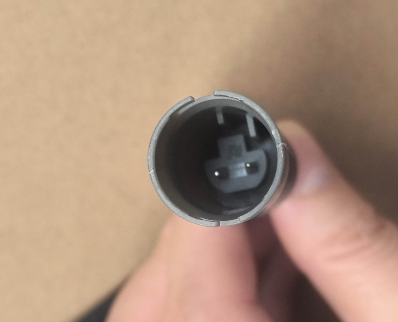 PartzBiz CE SL34526762476 - เซ็นเซอร์ความเร็วล้อ (ABS Sensor) SL34526762476