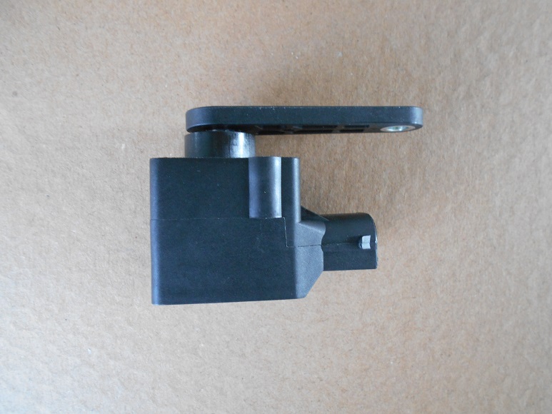 PartzBiz CE SL37146784696 - เซ็นเซอร์ปรับระดับไฟหน้า SL37146784696