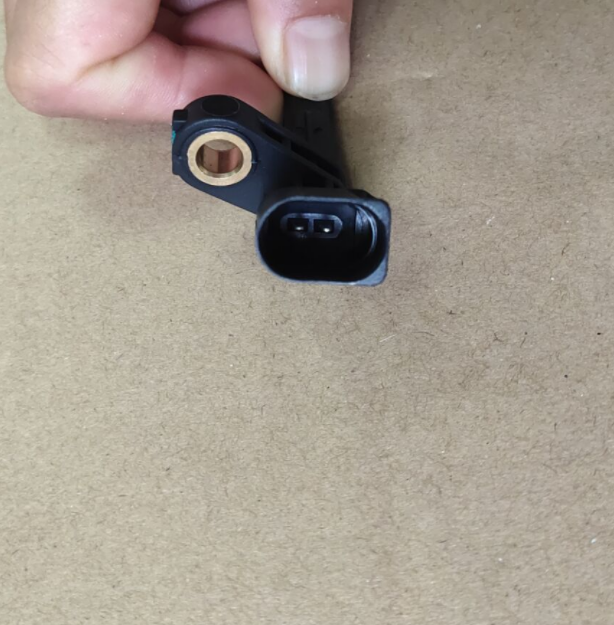 PartzBiz CE SL7H0927804 - Wheel Speed Sensor SL7H0927804