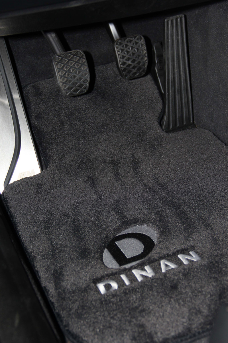 Dinan Signature Floor Mats - 2010-2017 BMW 5-Series – Dinan D701-DNBW1513-4C-BLK – image 2