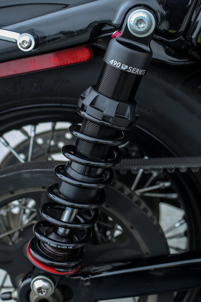 PartzBiz HD 3441476 - 13.5 Progressive Suspension Black 490 Sport Series โช้คอัพ Harley Dyna Heavy Duty