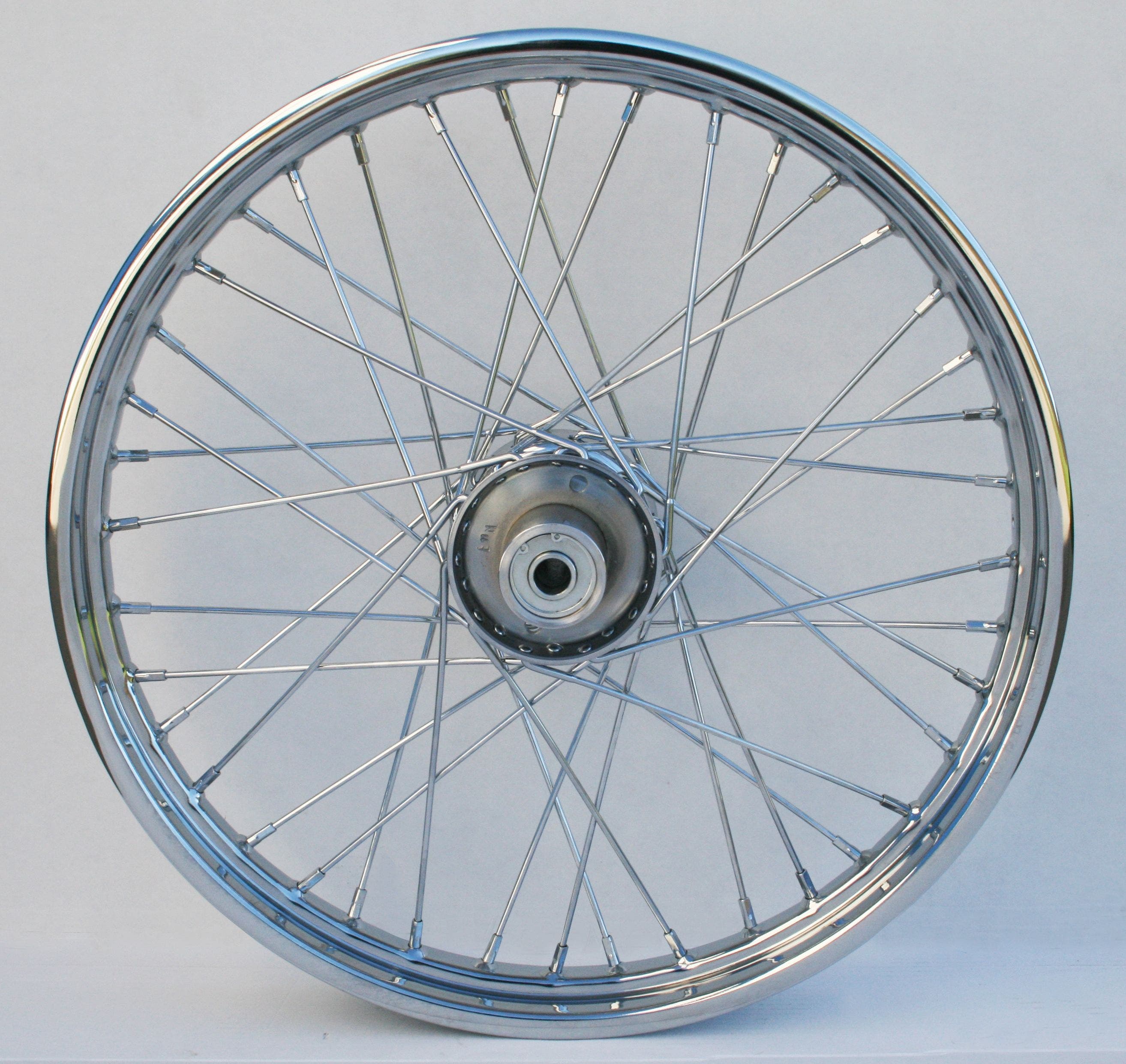 PartzBiz HD 4401815 - Ultima 36-311 Chrome 40 Spoke 21 x 1.85 ” ล้อหน้า Harley FXWG 73-83 chopper classic old school wire custom bagger replacement best for Performance Motorcycle