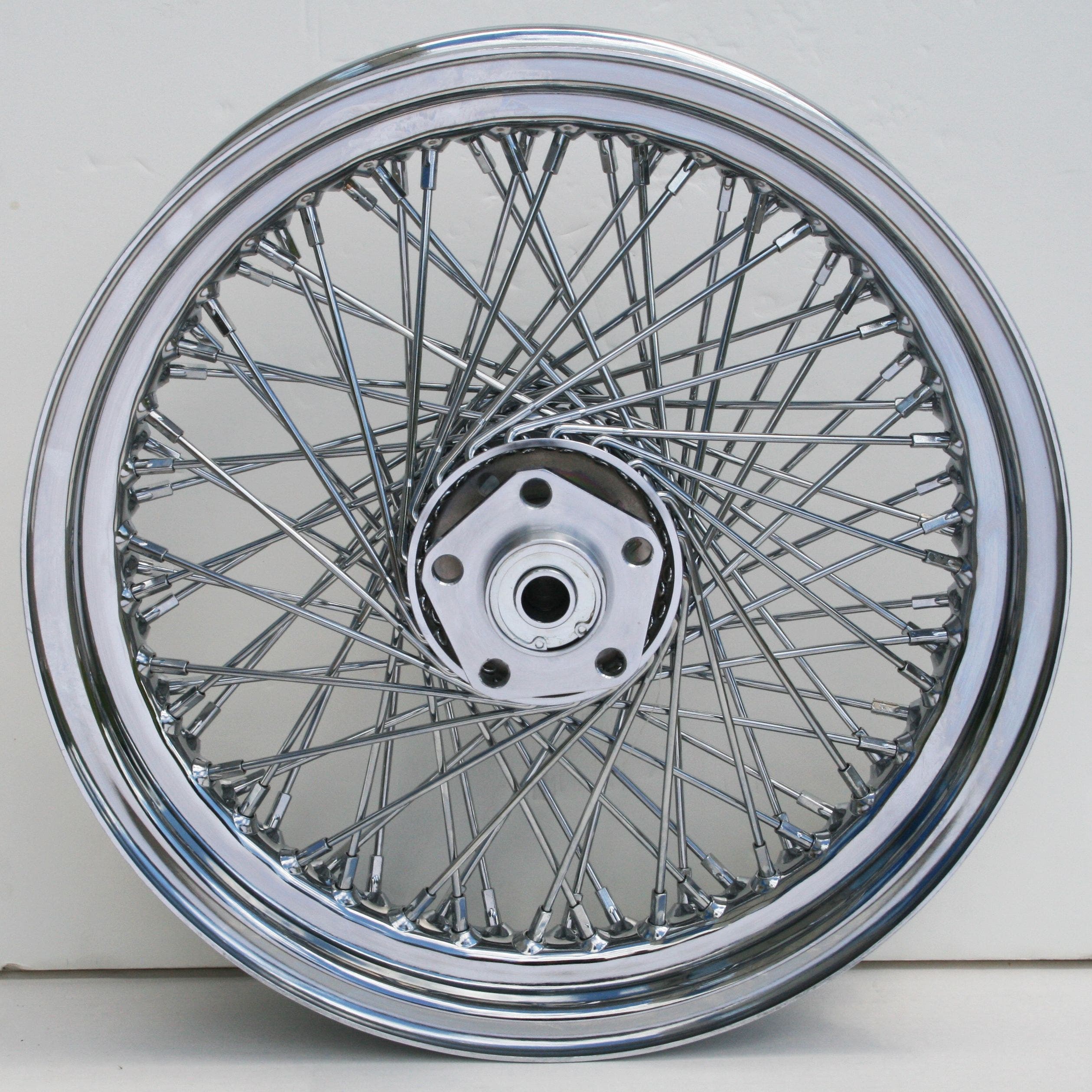 PartzBiz HD 4401820 - Ultima 36-341 Chrome 80 Spoke Front 16 ”x 3 ” Dual Disc Wheel สำหรับ Harley FL 73-84 chopper classic old school wire custom bagger replacement ดีที่สุดสำหรับรถจักรยานยนต์สมรรถนะสูง
